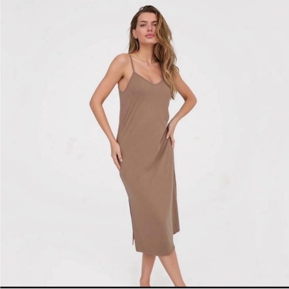 MATE the Label Dresses & Skirts - MATE THE LABEL TENCEL LOUNGE DRESS IN MUSHROOM M